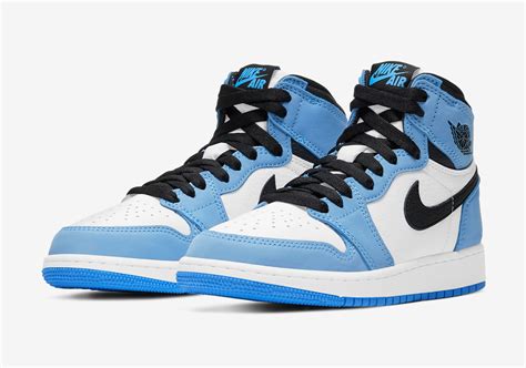 nike jordans blauw